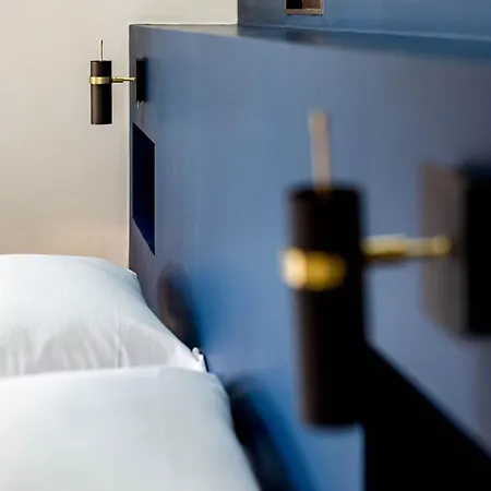 High-end Overlooking The Quays Ail Lägenhet