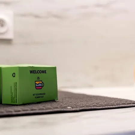 High-end Overlooking The Quays Ail Apartmán