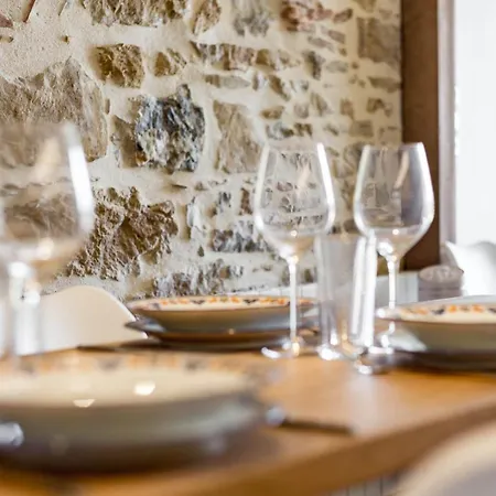 High-end Overlooking The Quays Ail Apartment Lyon